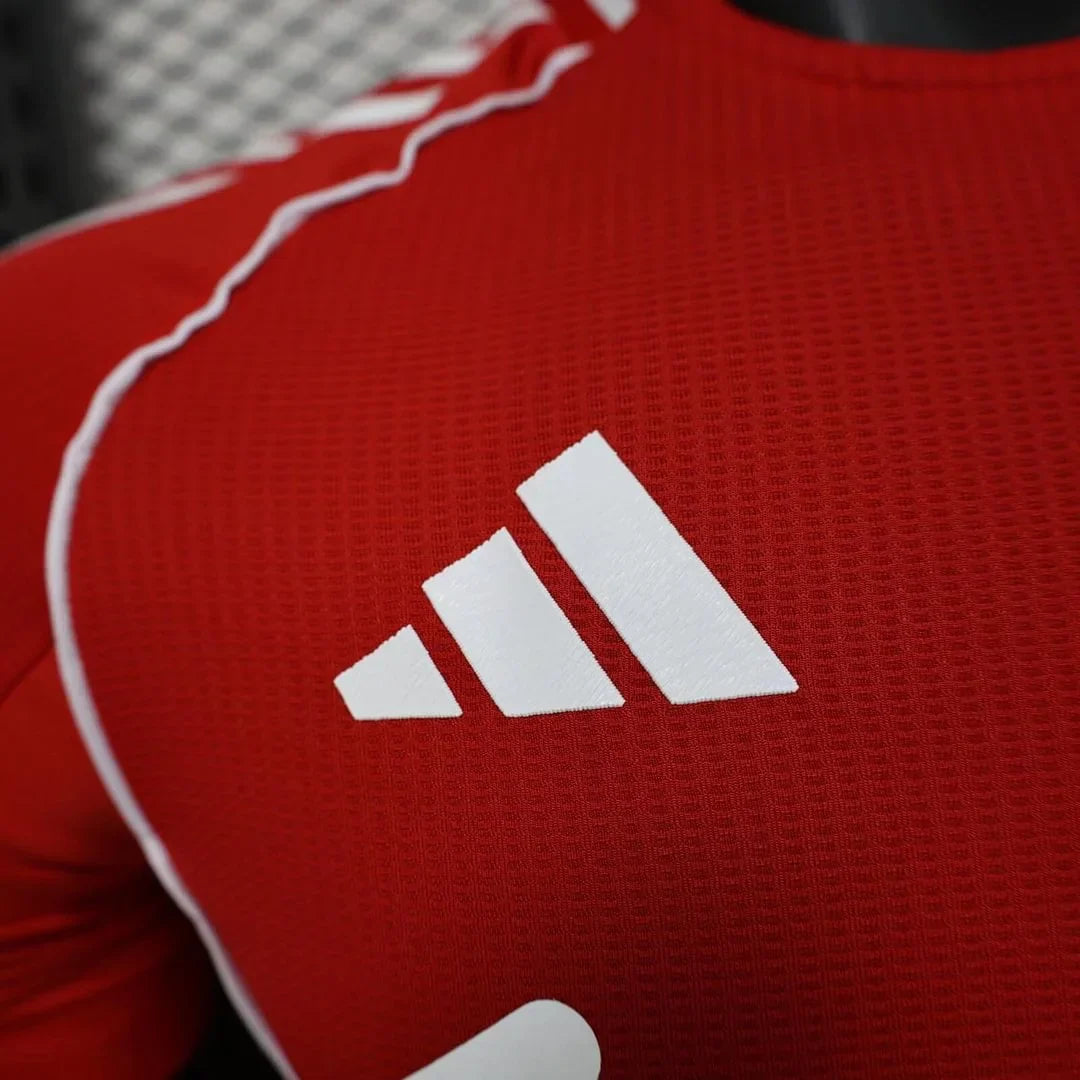 Liverpool 2025/2026 Home Kit